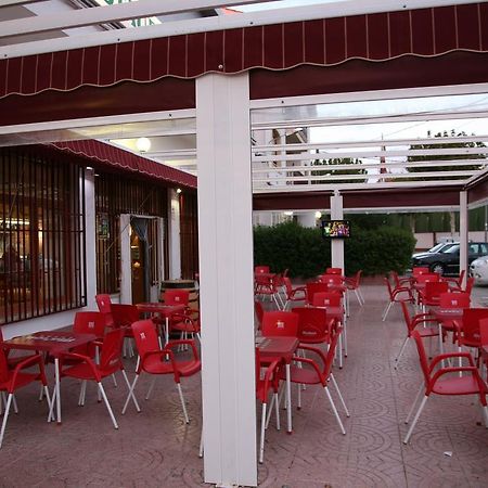 Hostal Santa Barbara Socuéllamos 外观 照片