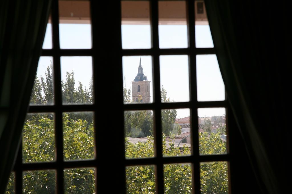 Hostal Santa Barbara Socuéllamos 外观 照片